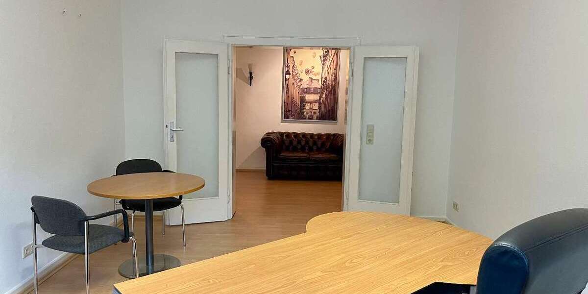 Büro in Frankfurt am Main 780 € 35 m² zimmer