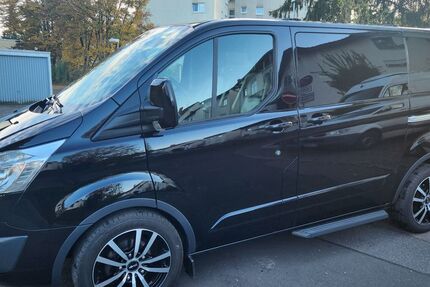 Ford Tourneo Custom 89.968 km 30.100 &euro; Obertshausen 63179