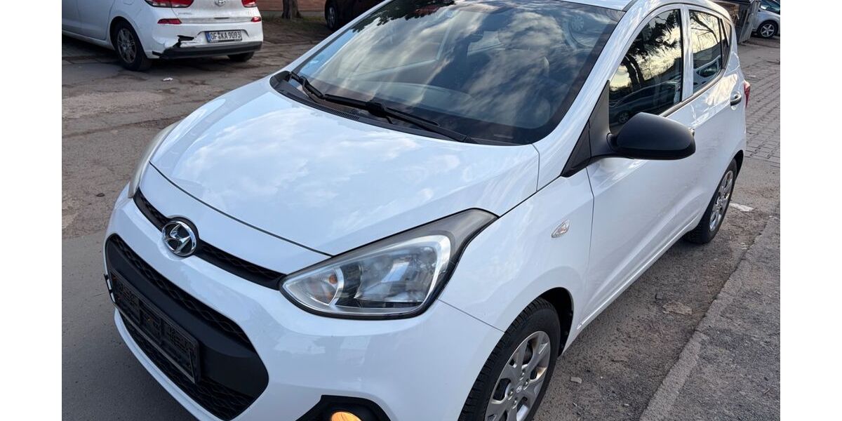 Hyundai i10 145.000 km 2.500 &euro; Dietzenbach 63128