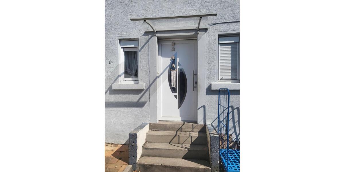 Einfamilienhaus Heppenheim (Bergstraße) - 7 Zimmer, 170 m&sup2;, 390.000&euro; | Angebot:27115149