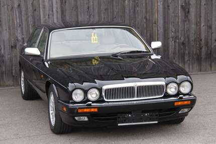 Jaguar Daimler 103.280 km 39.999 &euro; Heppenheim 64646