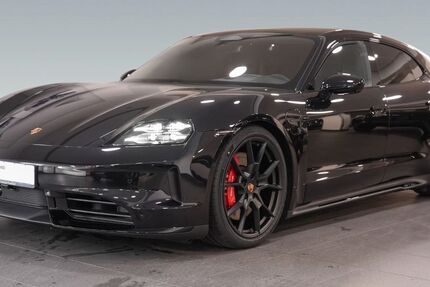 Porsche Taycan 4.300 km 140.970 &euro; Frankfurt 60314