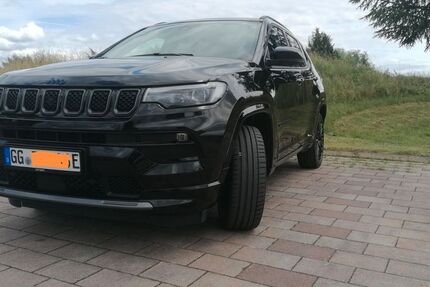 Jeep Compass 25.600 km 29.300 &euro; Büttelborn 64572