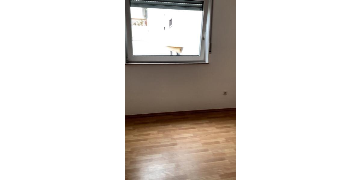 Etagenwohnung Darmstadt Eberstadt - 2 Zimmer, 71 m&sup2;, 368.000&euro; | Angebot:26593296