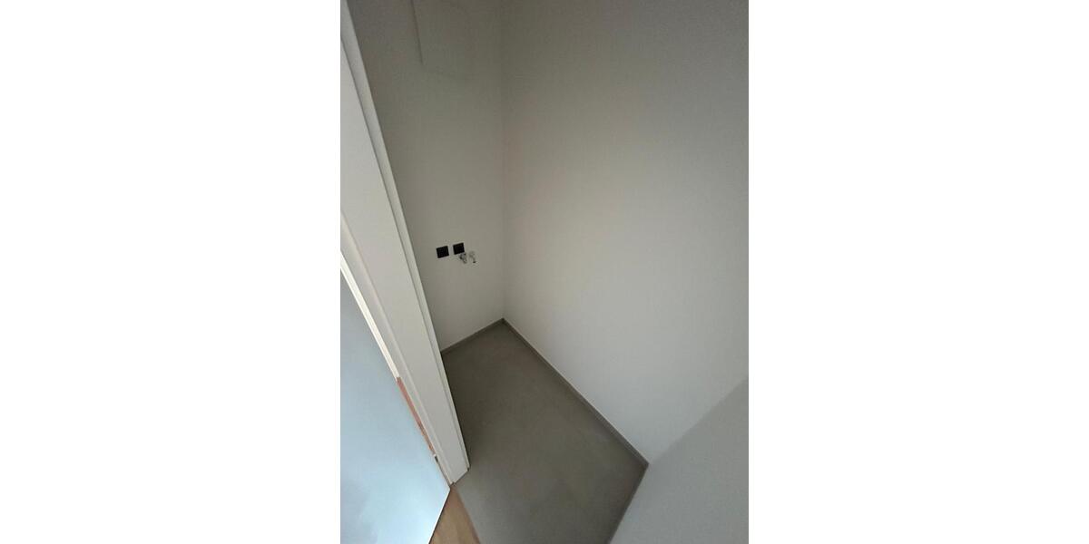 Erdgeschoßwohnung Darmstadt Bessungen - 3 Zimmer, 99 m&sup2;, 1.550&euro; | Angebot:26443563