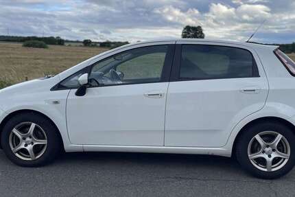 Fiat Punto 124.900 km 4.000 &euro; Dietzenbach, Kreisstadt 63128