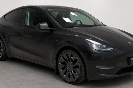 Tesla Model Y 99.000 km 33.990 &euro; Flörsheim am Main 65439