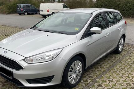 Ford Focus 76.000 km 7.700 &euro; Darmstadt 65289