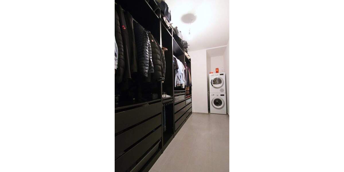 Etagenwohnung Heppenheim Wald-Erlenbach - 3 Zimmer, 125 m&sup2;, 1.350&euro; | Angebot:25536265