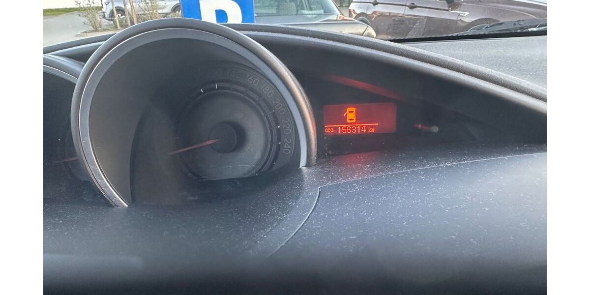 Toyota Verso 156.500 km 9.500 &euro; Nackenheim 55299