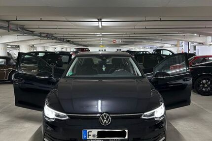 VW Golf 67.000 km 22.999 &euro; Frankfurt am Main 60598