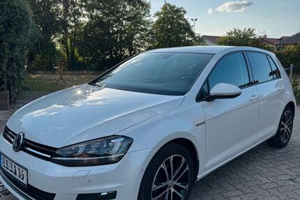 VW Golf 138.000 km 13.500 &euro; Groß-Gerau 64521