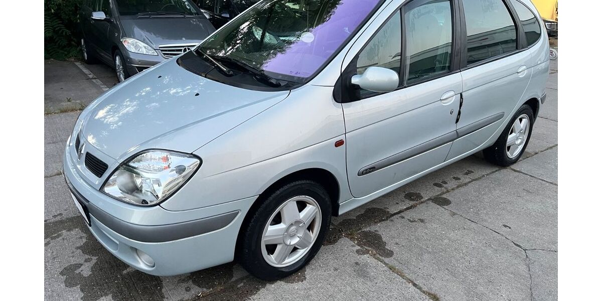 Renault Scenic 106.000 km 2.990 &euro; Dreieich 63303