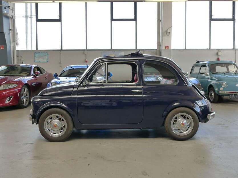 Fiat 500 10.885 km 14.950 € Frankfurt am Main 60388