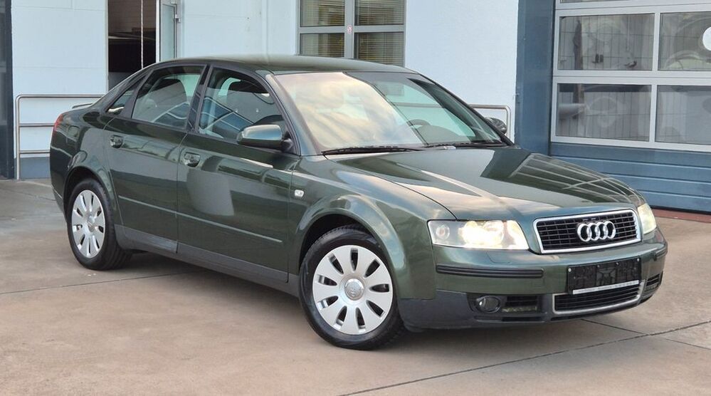 Audi A4 222.000 km 2.999 € Rüsselsheim 65428