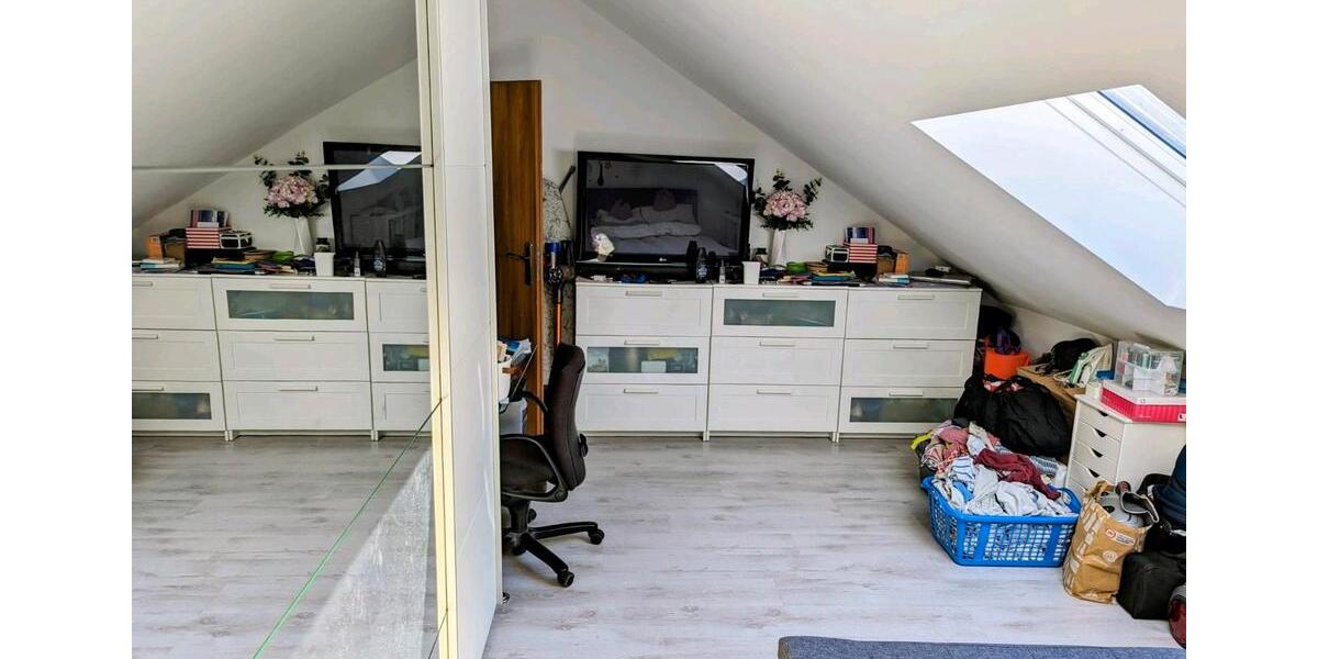 Dachgeschoßwohnung Höchst im Odenwald - 5 Zimmer, 100 m&sup2;, 1.350&euro; | Angebot:26396321