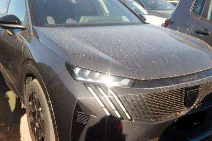 Peugeot 5008 13.049 km 32.480 &euro; Rüsselsheim 65428