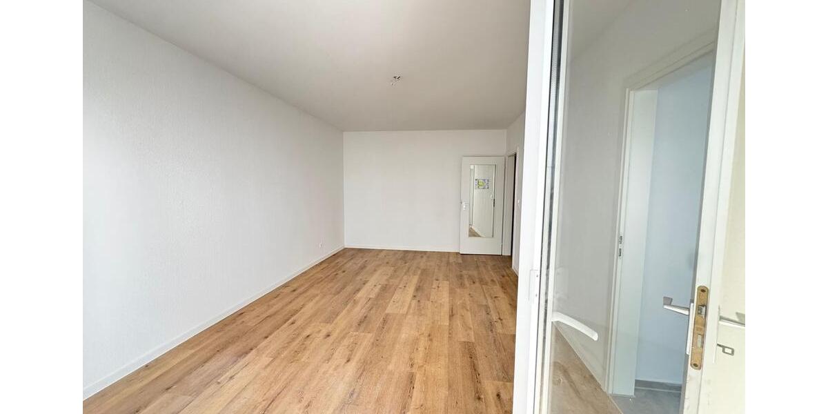 Etagenwohnung Frankfurt am Main Ostend - 1 Zimmer, 32 m&sup2;, 1.165&euro; | Angebot:26287926