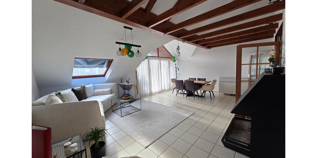 Provisionsfrei: 3-Zimmer - Wohnung mit Loggia & Waldblick 3 zimmer