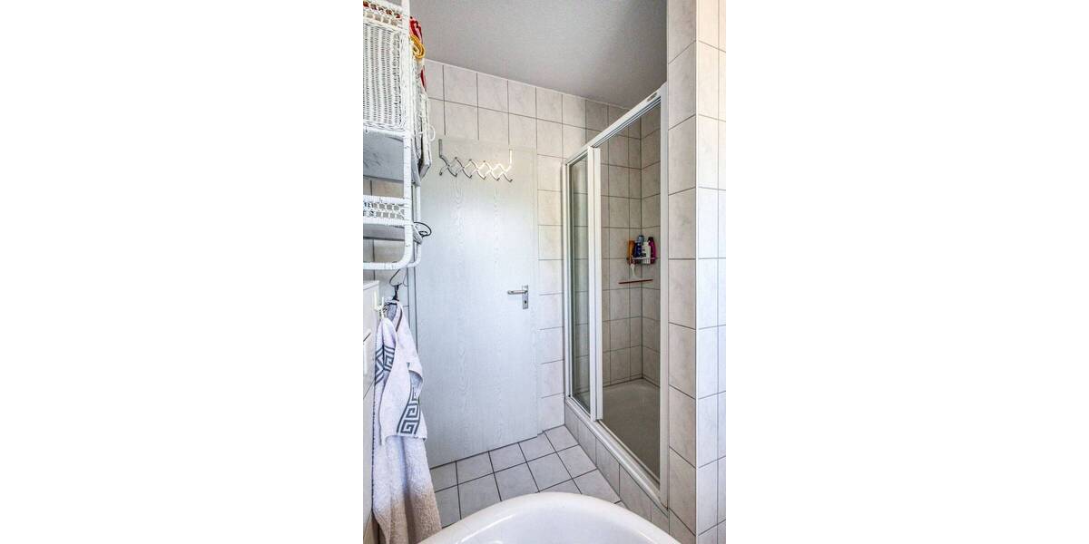 Reihenmittelhaus Nierstein - 5 Zimmer, 125 m&sup2;, 450.000&euro; | Angebot:26722988