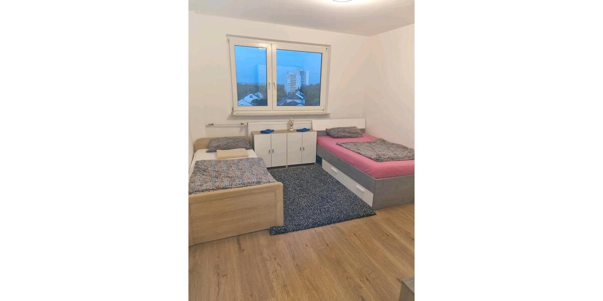 Etagenwohnung Groß-Gerau Gerau - 2 Zimmer, 70 m&sup2;, 400&euro; | Angebot:26286551