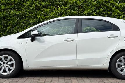 Kia Rio 90.600 km 7.600 &euro; Pfungstadt 64319