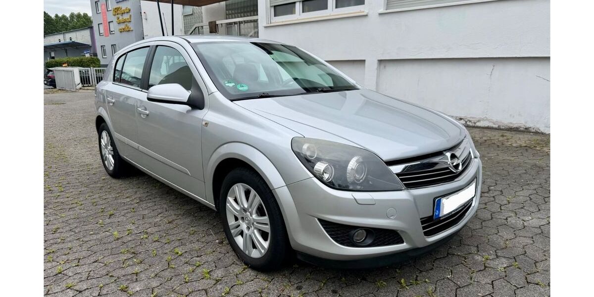 Opel Astra 215.000 km 1.900 &euro; Kalbach 60437