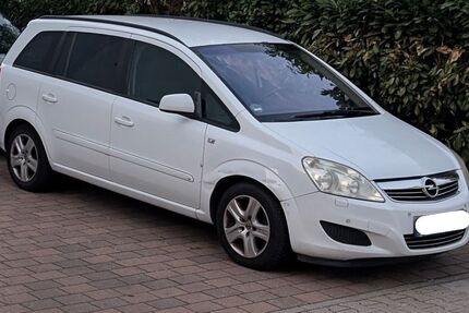 Opel Zafira 201.000 km 1.499 &euro; Bürstadt 68642