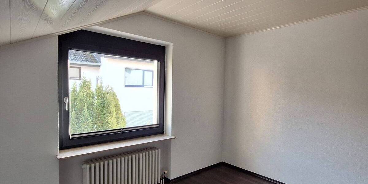 Mehrfamilienhaus, Wohnhaus Bensheim - 9 Zimmer, 236 m&sup2;, 1.049.000&euro; | Angebot:25686641