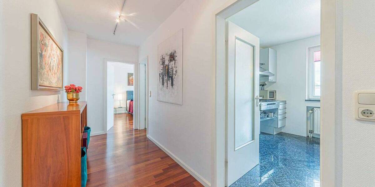 Etagenwohnung Frankfurt am Main Nordend-West - 2 Zimmer, 72 m&sup2;, 1.800&euro; | Angebot:26410209