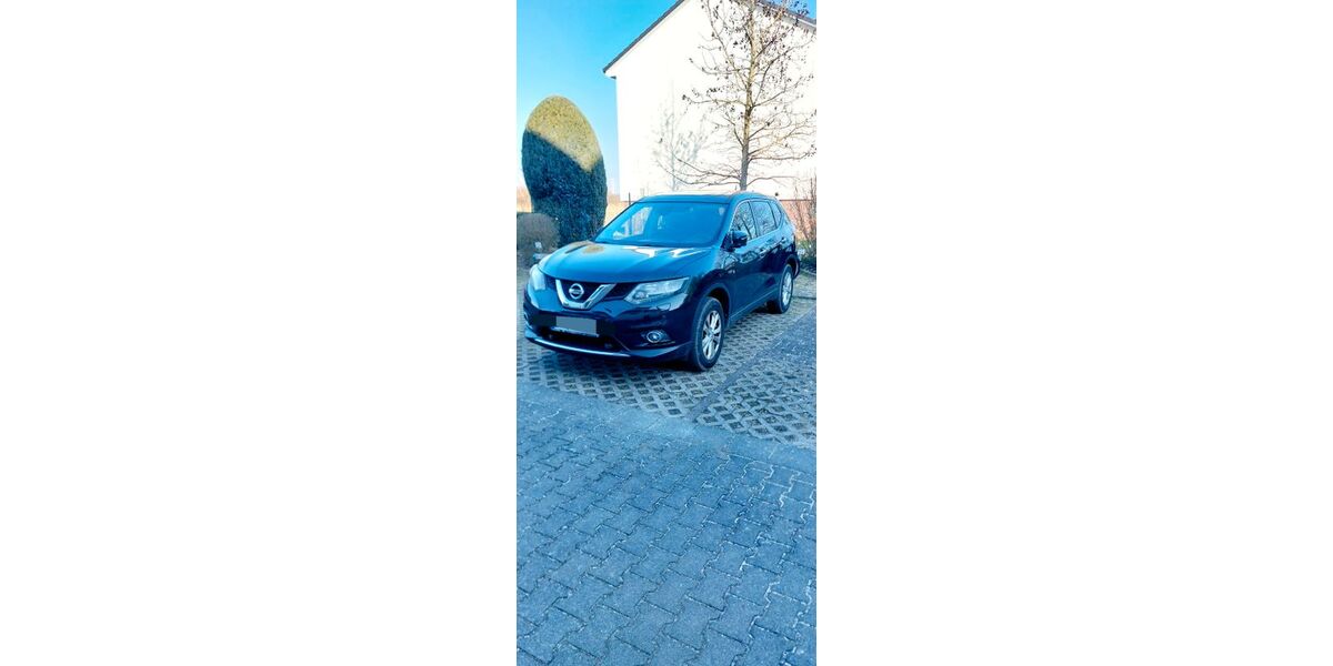 Nissan X-Trail 214.800 km 9.100 &euro; Darmstadt 64291