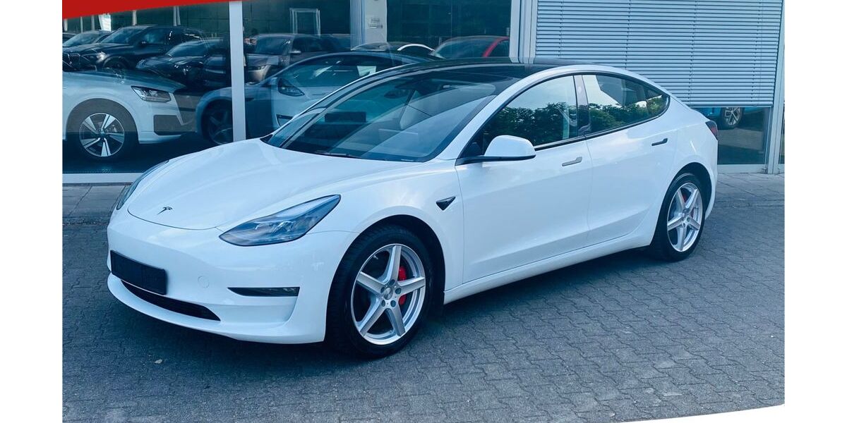 Tesla Model 3 51.999 km 31.950 &euro; Dieburg 64807