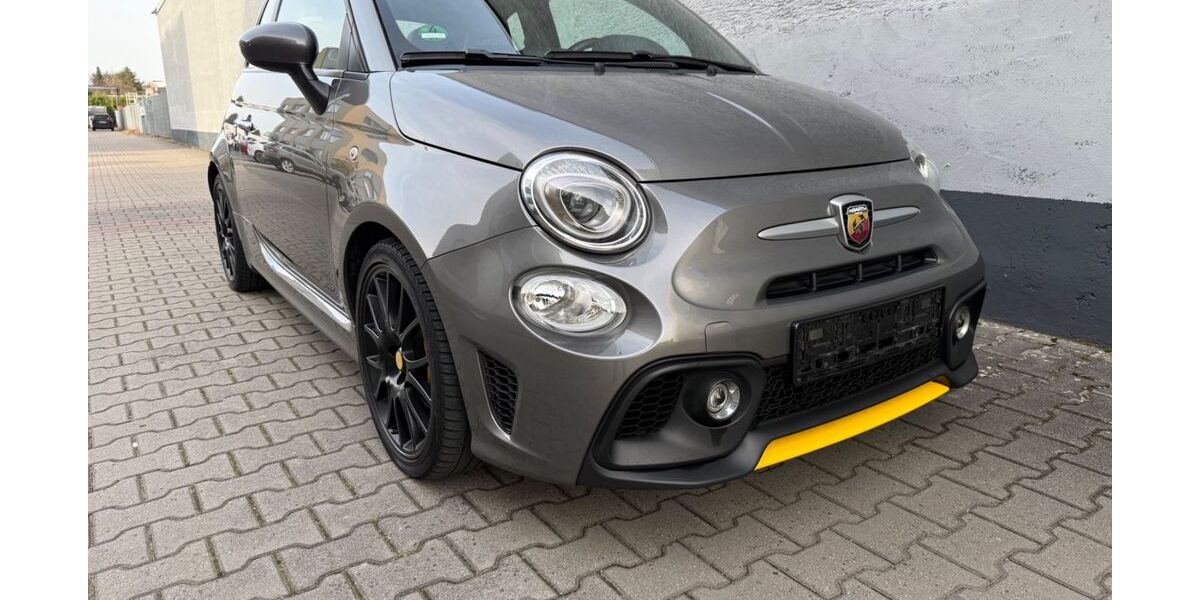 Abarth 595C 48.955 km 18.700 &euro; Dreieich 63303