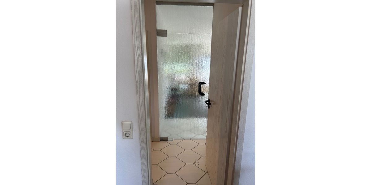 Zauberhafte 2 Zimmer Wohnung mit offener Küche und Balkon in Jugenheim zu verkaufen 2 zimmer