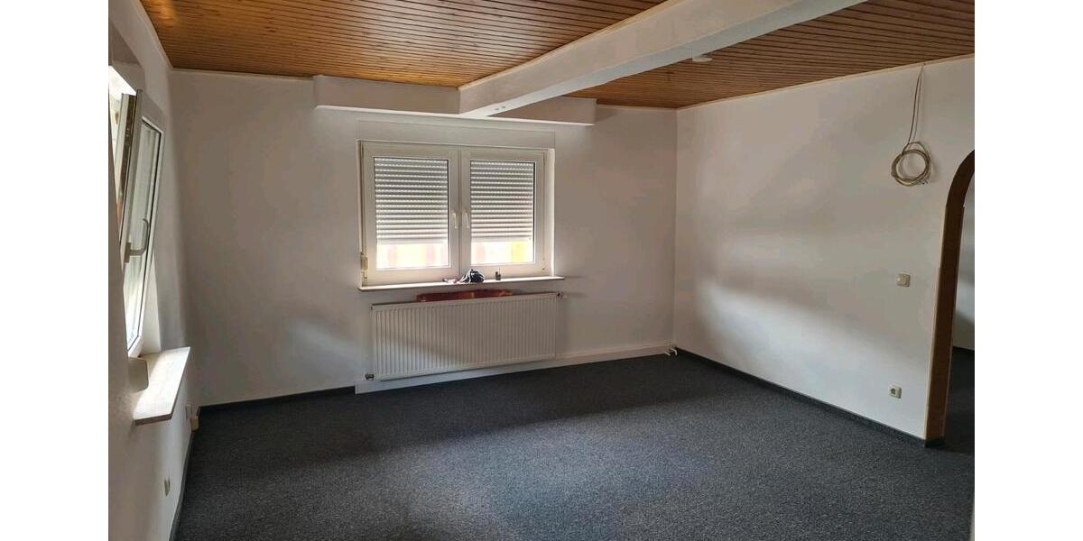 Etagenwohnung Offenbach am Main Bürgel - 3 Zimmer, 75 m&sup2;, 950&euro; | Angebot:25084630