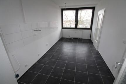 Etwas besonderes: frisch sanierte 2-Zimmer-Wohnung zimmer