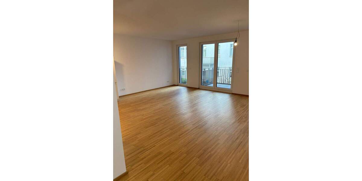 Etagenwohnung Offenbach am Main Hafen - 2 Zimmer, 71 m&sup2;, 1.335&euro; | Angebot:24286067