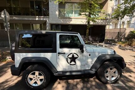 Jeep Wrangler 65.000 km 28.500 &euro; Frankfurt 60325