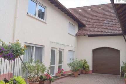 Wohnung Rossdorf - 1 Zimmer, 20 m&sup2;, 450&euro; | Angebot:25397534