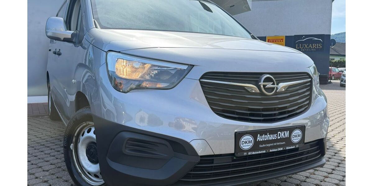 Opel Combo 209.000 km 8.499 &euro; Bickenbach 64404