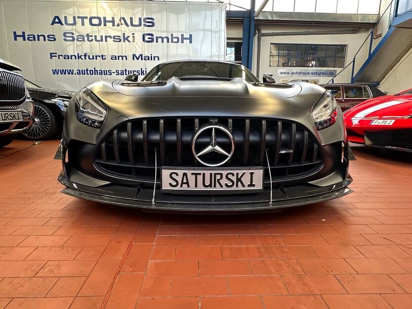 Mercedes-Benz AMG GT 10.971 km 349.500 € Frankfurt 60326