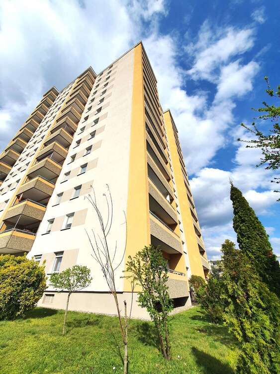 Wohnung zum Kaufen in Obertshausen 229.000 € 78 m²