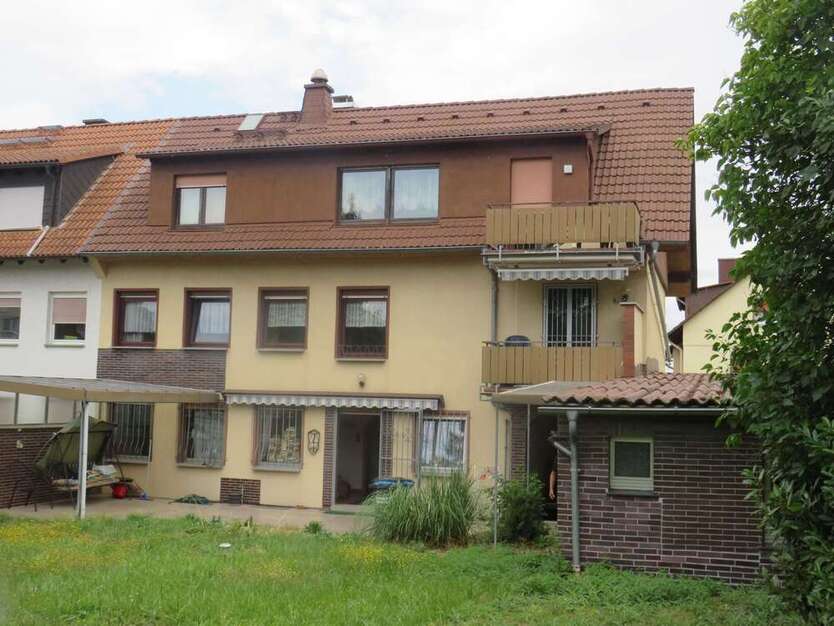 Haus zum Kaufen in Bad Vilbel 950.000 € 300 m²