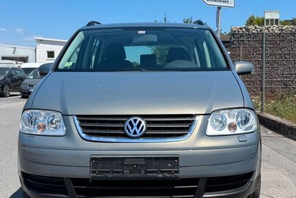 VW Touran 167.000 km 2.800 &euro; groß Zimmern 64846