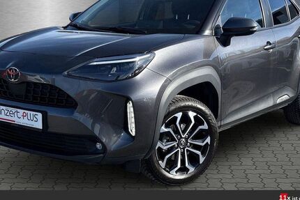Toyota Yaris Cross 12.415 km 24.470 &euro; Rödermark 63322