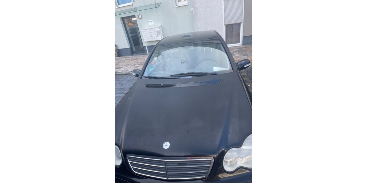 Mercedes-Benz C 180 254.000 km 1.800 € Kelsterbach 65451