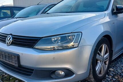 VW Jetta 176.000 km 5.990 &euro; Rüsselsheim 65428