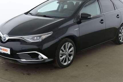 Toyota Auris 69.403 km 16.650 &euro; Frankfurt am Main 65936