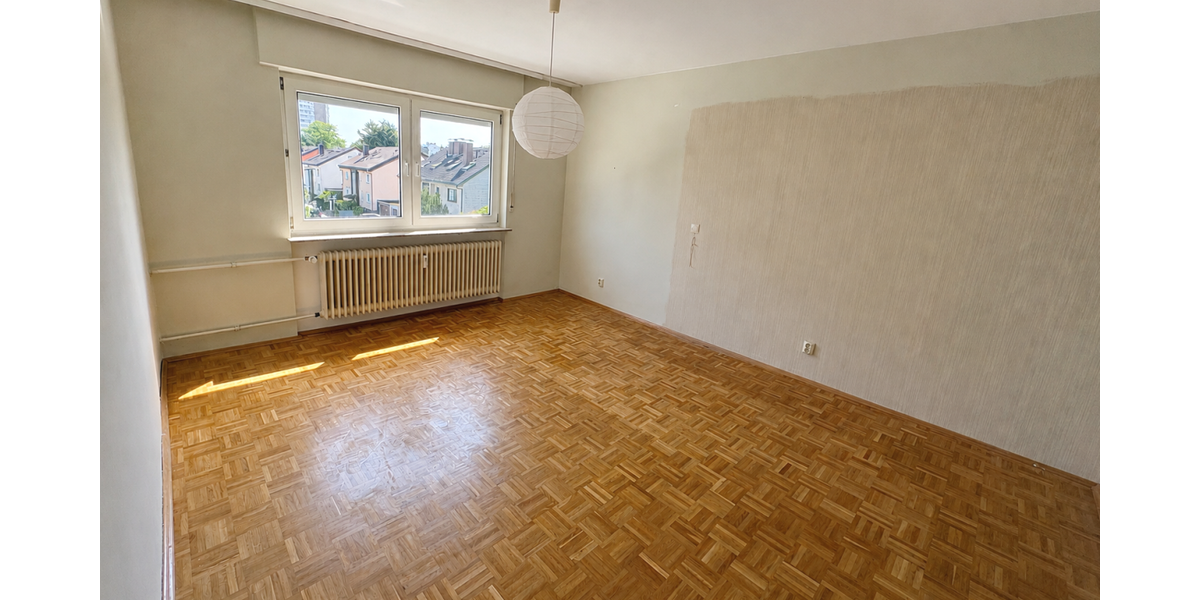 Neu-Isenburg: Großzügige 3-Zimmer-Wohnung mit Balkon und Garage! - Etagenwohnung Neu-Isenburg Isenburg | Angebot:27207973