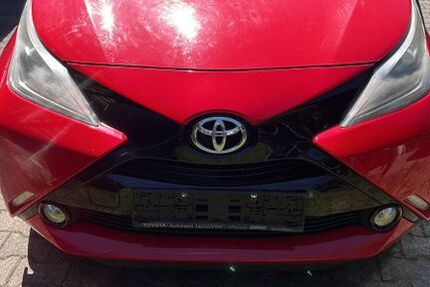 Toyota Aygo (X) 92.120 km 5.900 &euro; Pfungstadt 64319